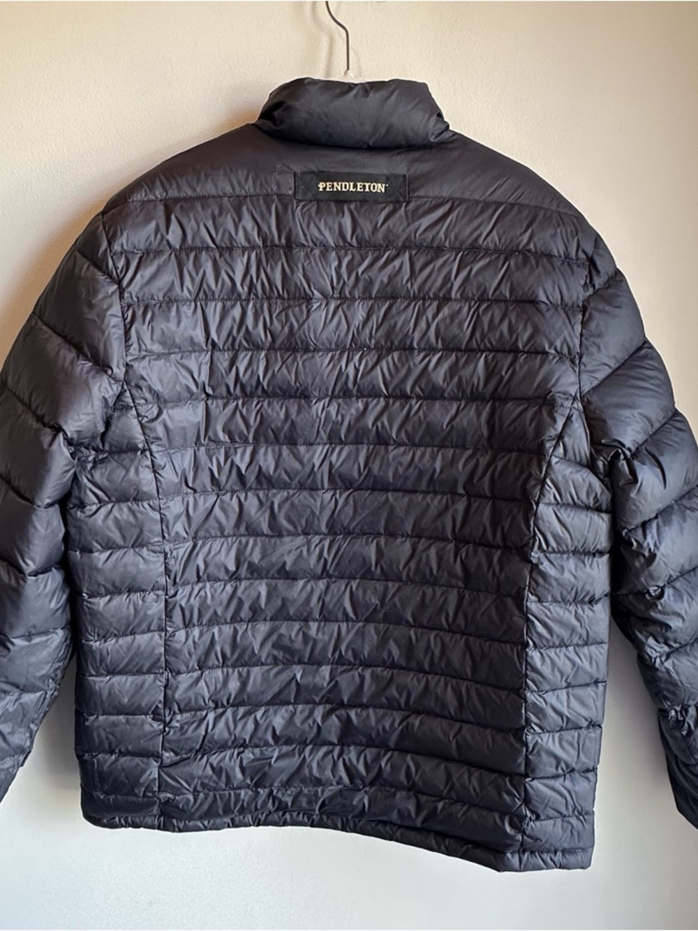 Pendleton Genesee Black Aztec Reversible Down Jacket - Picture 8 of 9